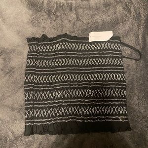 Black an white tube top